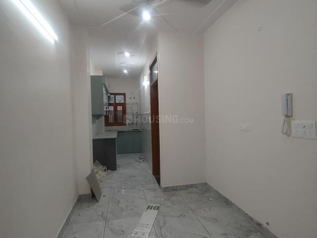 2 BHK Independent Builder Floor in Dwarka Mor for rent New Delhi. The reference number is 20197985