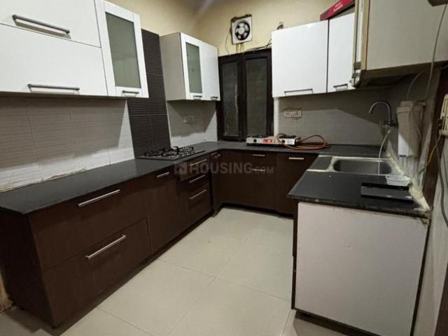 2 BHK Independent Builder Floor in Dwarka Mor for rent New Delhi. The reference number is 20206079