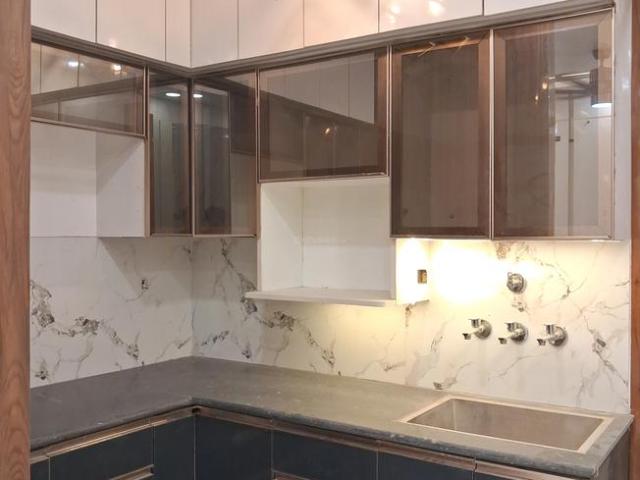 2 BHK Independent Builder Floor in Dwarka Mor for rent New Delhi. The reference number is 20545666