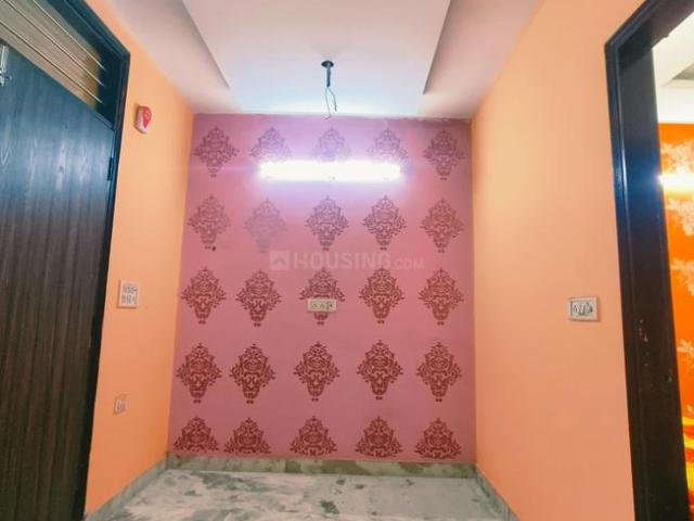 2 BHK Independent Builder Floor in Dwarka Mor for rent New Delhi. The reference number is 20594064