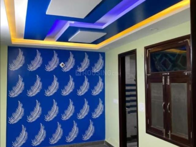 2 BHK Independent Builder Floor in Dwarka Mor for rent New Delhi. The reference number is 20674230