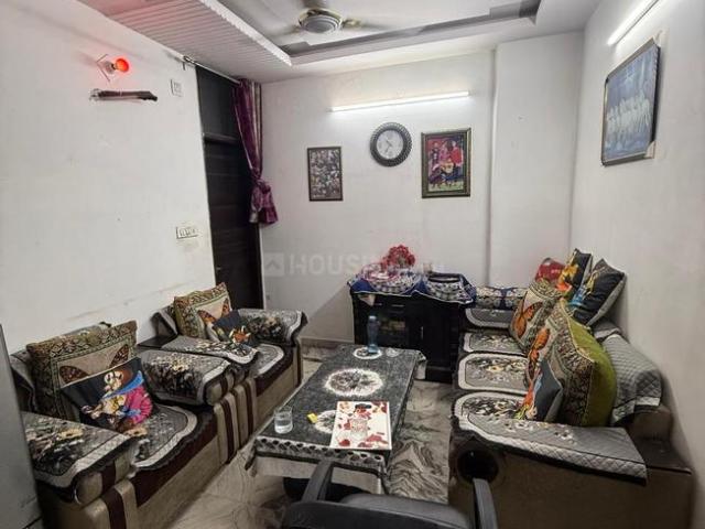 2 BHK Independent Builder Floor in Dwarka Mor for rent New Delhi. The reference number is 20678796