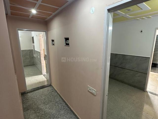 2 BHK Independent Builder Floor in Dwarka Mor for rent New Delhi. The reference number is 20714812