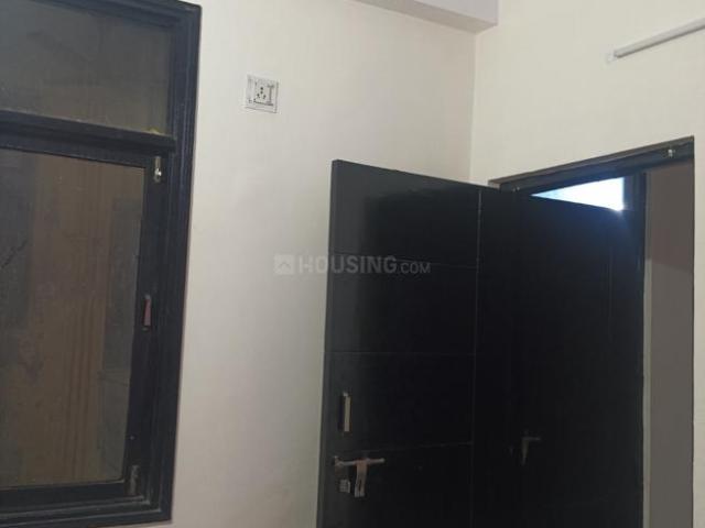 2 BHK Independent Builder Floor in Dwarka Mor for rent New Delhi. The reference number is 20873407