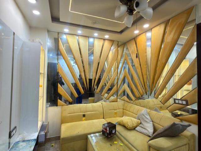 2 BHK Independent Builder Floor in Dwarka Mor for rent New Delhi. The reference number is 20882781
