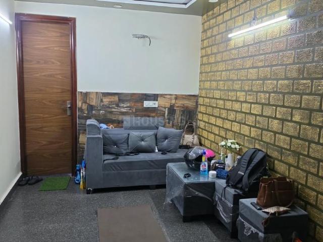 2 BHK Independent Builder Floor in Dwarka Mor for rent New Delhi. The reference number is 20970446
