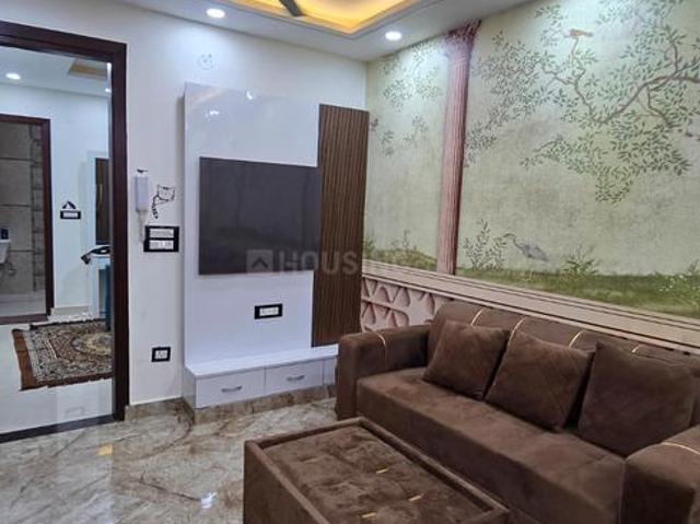 2 BHK Independent Builder Floor in Dwarka Mor for rent New Delhi. The reference number is 21024029