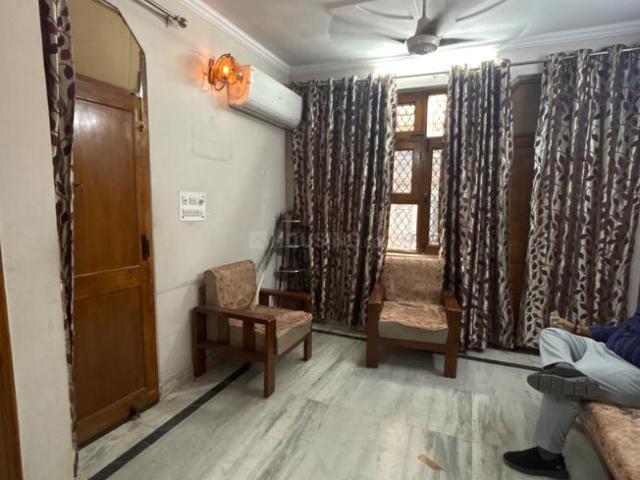 2 BHK Independent Builder Floor in Dwarka Mor for rent New Delhi. The reference number is 21147198