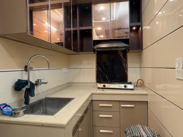 2 BHK Independent Builder Floor in Dwarka Mor for rent New Delhi. The reference number is 21181270