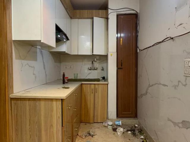 2 BHK Independent Builder Floor in Dwarka Mor for rent New Delhi. The reference number is 21296746