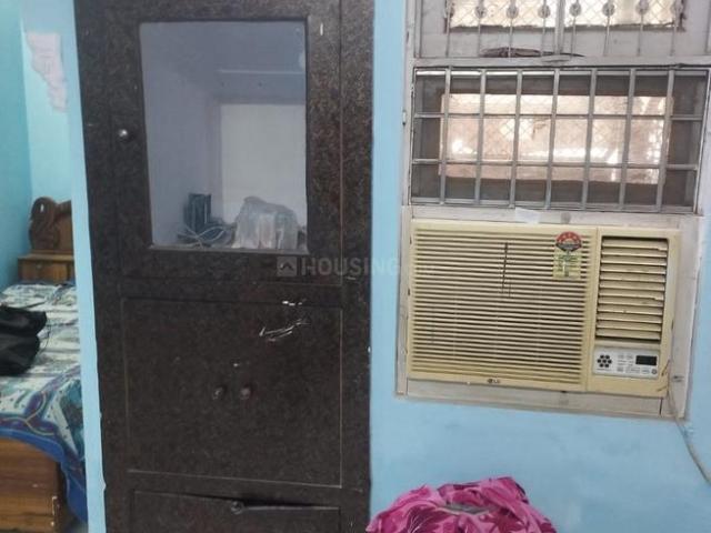 2 BHK Independent Builder Floor in Dwarka Mor for rent New Delhi. The reference number is 21345182