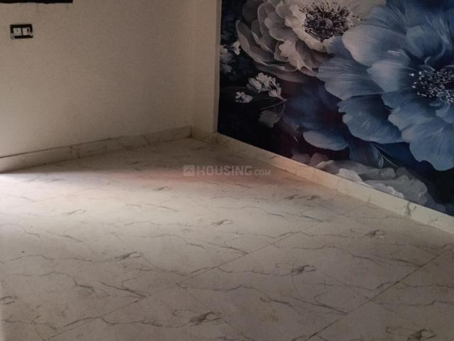 2 BHK Independent Builder Floor in Dwarka Mor for resale New Delhi. The reference number is 19583108