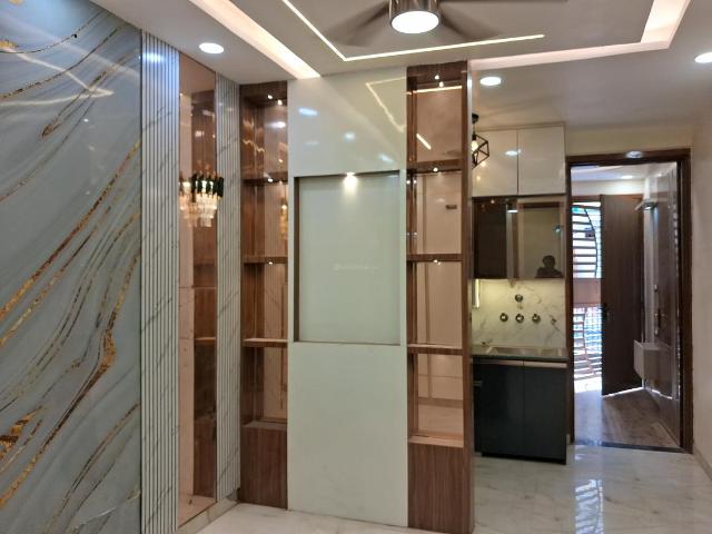 2 BHK Independent Builder Floor in Dwarka Mor for resale New Delhi. The reference number is 20415895