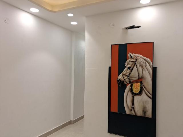 2 BHK Independent Builder Floor in Dwarka Mor for resale New Delhi. The reference number is 20962755
