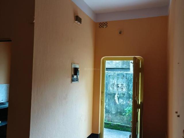 2 BHK Independent Builder Floor in Danesh Sheikh Lane for rent Howrah. The reference number is 10360726