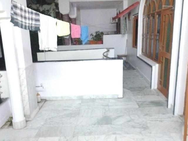 2 BHK Independent Builder Floor in Daulatganj for rent Lucknow. The reference number is 21046668