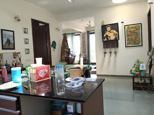 2 BHK Independent Builder Floor in Defence Colony for rent New Delhi. The reference number is 19082069