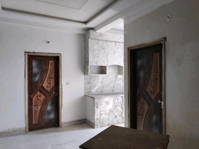 2 BHK Independent Builder Floor in DLF Ankur Vihar for resale Ghaziabad. The reference number is 20344397