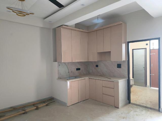 3 BHK Independent Builder Floor in DLF Ankur Vihar for resale Ghaziabad. The reference number is 20344552
