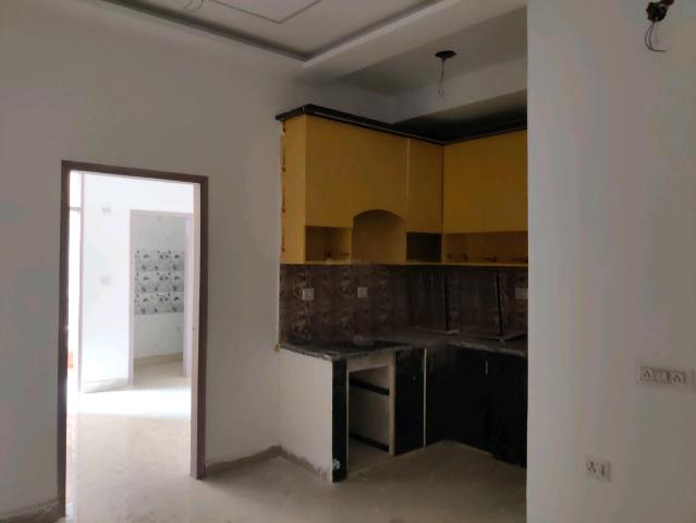 2 BHK Independent Builder Floor in DLF Ankur Vihar for resale Ghaziabad. The reference number is 20462185