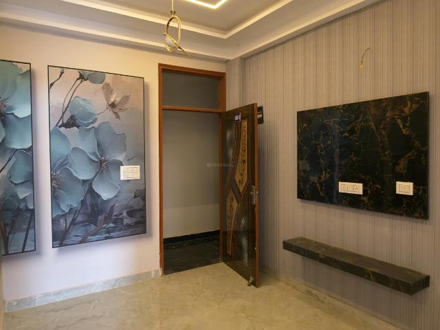 2 BHK Independent Builder Floor in DLF Ankur Vihar for resale Ghaziabad. The reference number is 20580588