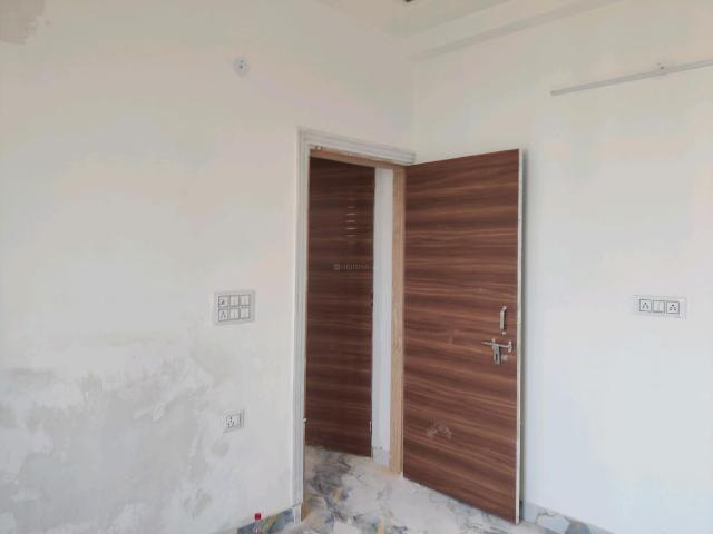 2 BHK Independent Builder Floor in DLF Ankur Vihar for resale Ghaziabad. The reference number is 20675524