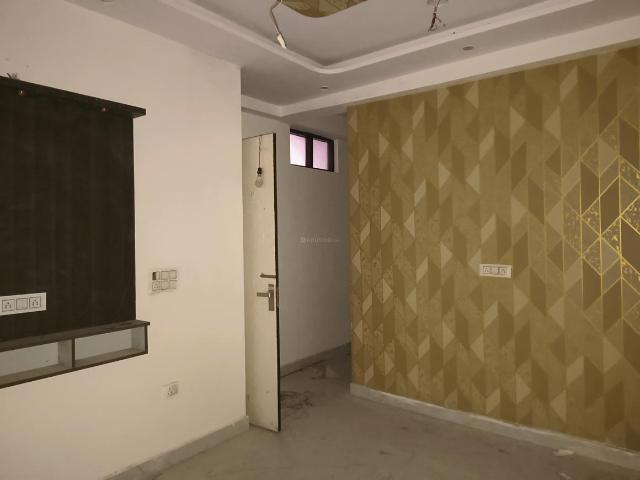 3 BHK Independent Builder Floor in Ved Vihar for resale Ghaziabad. The reference number is 20955007