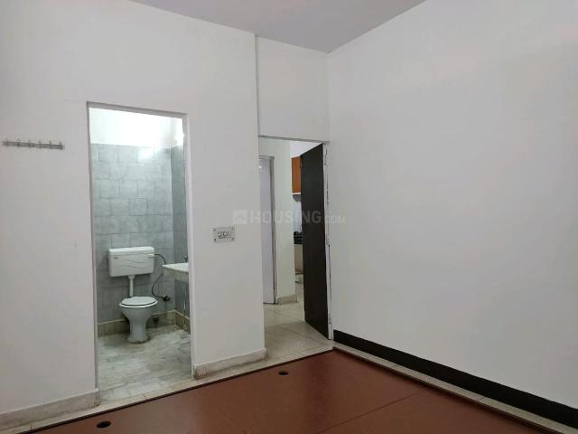 2 BHK Independent Builder Floor in East Of Kailash for rent New Delhi. The reference number is 20120216