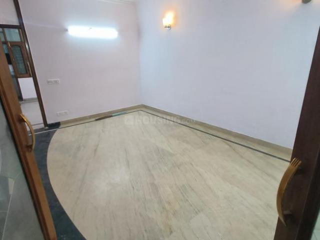 2 BHK Independent Builder Floor in East Of Kailash for rent New Delhi. The reference number is 21054340