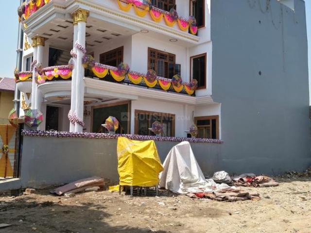 2 BHK Independent Builder Floor in Eldeco II for rent Lucknow. The reference number is 20365803