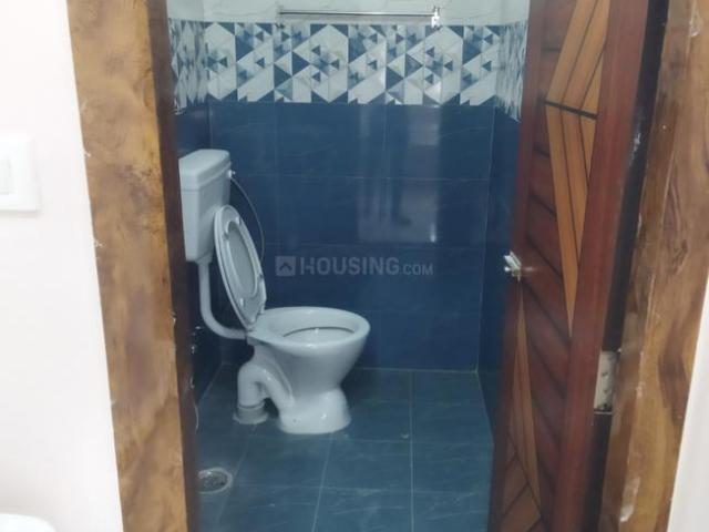 2 BHK Independent Builder Floor in Financial District for rent Hyderabad. The reference number is 18625554