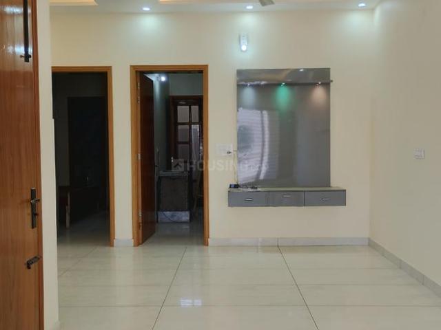 2 BHK Independent Builder Floor in Focal Point for rent Dera Bassi. The reference number is 20481776