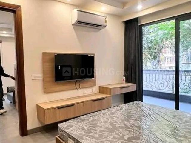 2 BHK Independent Builder Floor in Freedom Fighters Enclave for rent New Delhi. The reference number is 17801678