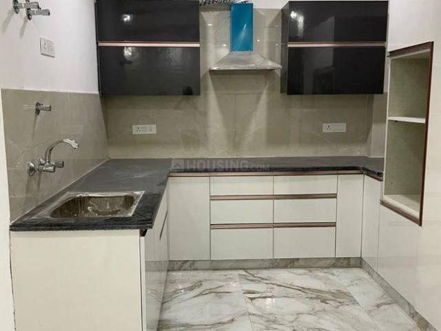 2 BHK Independent Builder Floor in Freedom Fighters Enclave for rent New Delhi. The reference number is 19789476