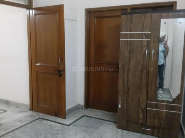 2 BHK Independent Builder Floor in GTB Nagar for rent New Delhi. The reference number is 20843491