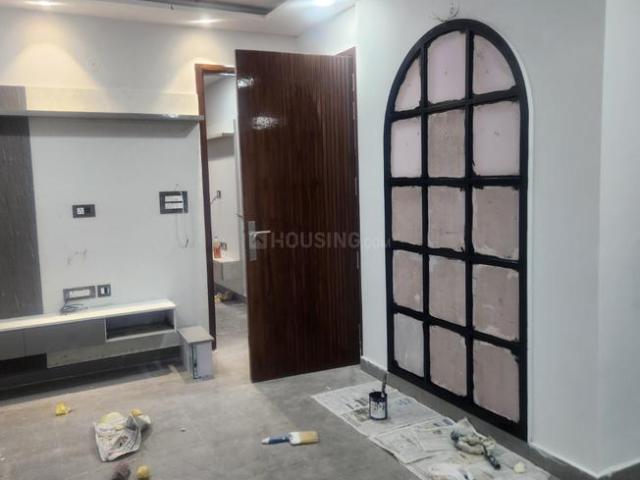 2 BHK Independent Builder Floor in GTB Nagar for resale New Delhi. The reference number is 16906727