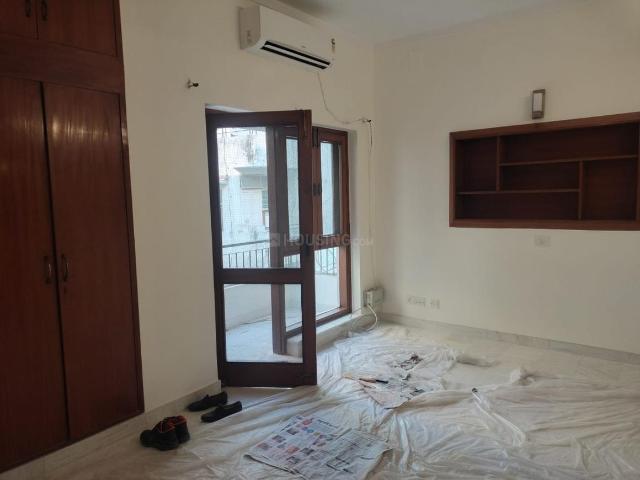 2 BHK Independent Builder Floor in Gulmohar Park for rent New Delhi. The reference number is 19800530
