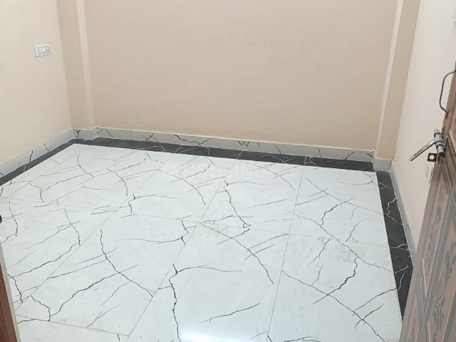 2 BHK Independent Builder Floor in Gandhigram for rent Kanpur. The reference number is 21246882