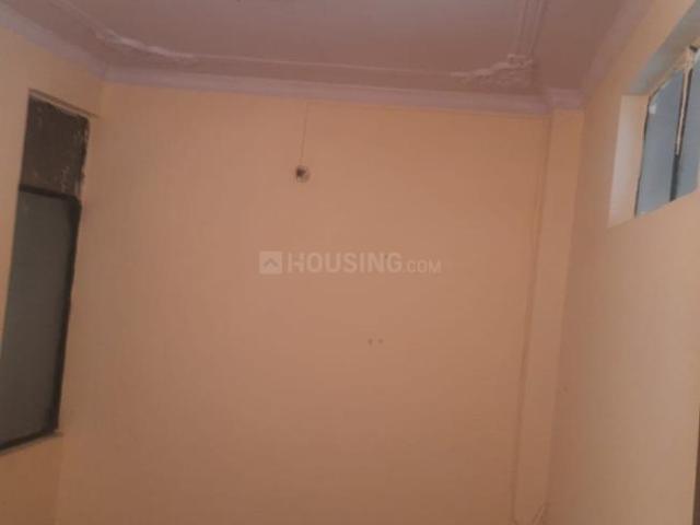 2 BHK Independent Builder Floor in Ganesh Nagar for resale New Delhi. The reference number is 6990055