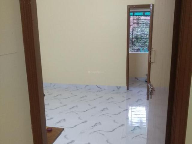 2 BHK Independent Builder Floor in Ganguly Bagan for rent Kolkata. The reference number is 6095668