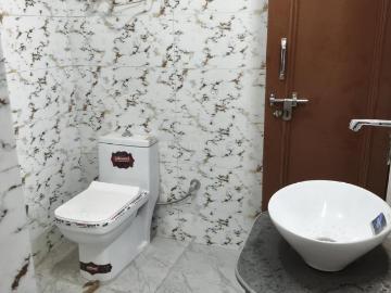 2 BHK Independent Builder Floor in Gautam Nagar for rent New Delhi. The reference number is 17109727