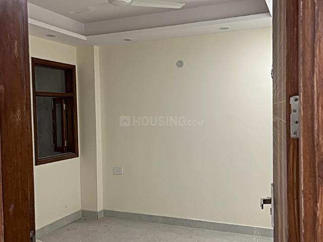 2 BHK Independent Builder Floor in Gautam Nagar for resale New Delhi. The reference number is 19465837