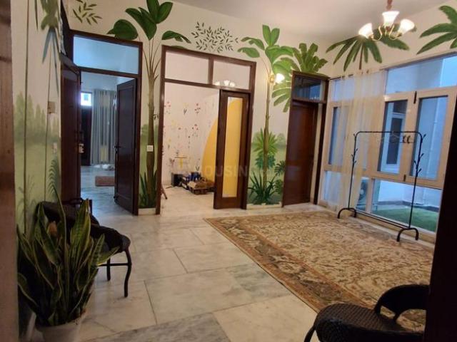 2 BHK Independent Builder Floor in Geetanjali Enclave for rent New Delhi. The reference number is 20897034