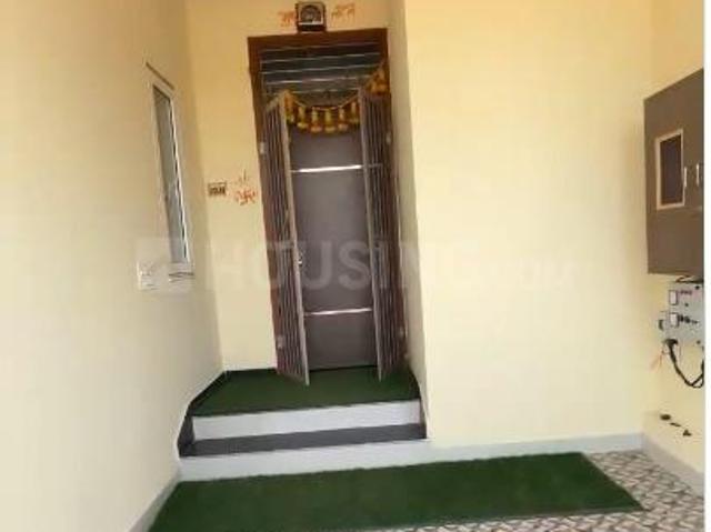2 BHK Independent Builder Floor in Girdharipura for rent Jaipur. The reference number is 18688140
