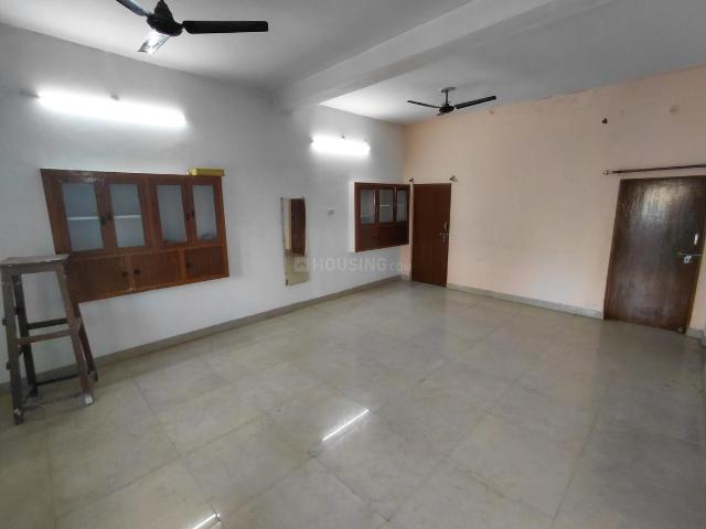 2 BHK Independent Builder Floor in Gomti Nagar for rent Lucknow. The reference number is 17735261