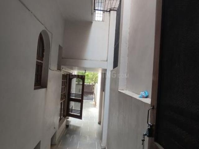 2 BHK Independent Builder Floor in Gomti Nagar for rent Lucknow. The reference number is 20607829