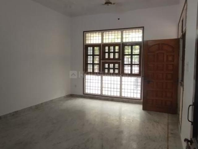 2 BHK Independent Builder Floor in Gomti Nagar for rent Lucknow. The reference number is 20607829