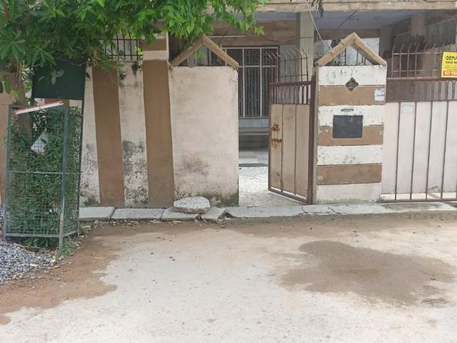 2 BHK Independent Builder Floor in Govind Nagar Railway Colony for rent Kanpur. The reference number is 7699886