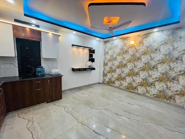 2 BHK Independent Builder Floor in Govindpuri for rent New Delhi. The reference number is 20042402