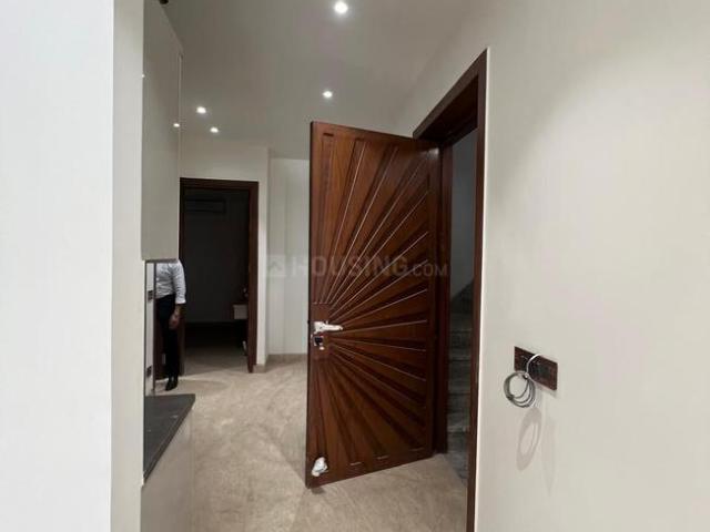 2 BHK Independent Builder Floor in Govindpuri for resale New Delhi. The reference number is 19974941